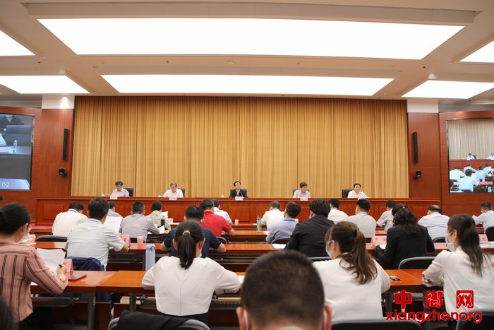 �ӿ���������λָ���չ �ٽ�ũ���ҵ����