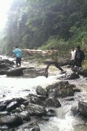 搜救现场。沿河县当地知情人供图