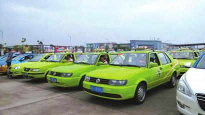 记者从泸州市运管局出租办获悉,今年高考,泸州市出租车