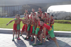 赸ӿֺӰ.jpg