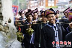 ������ʤ������ͬ�����조����ڡ�