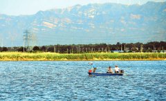 �˳��������У�������չ��ɫ��ҵ��������ҵ