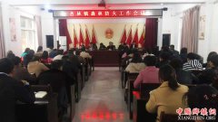 ���������������򣺶�벢�� ����ɭ�ַ�����