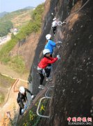 �����żҽ磺�����˶�������