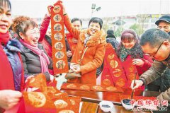 �������콫��600�ೡ�м��Ļ��������