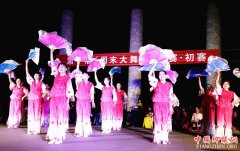 ���պ����ڽ���: ������������Ļ�Ʒ��