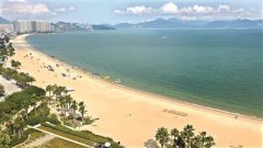 �ܾ����½��ӡ� ��ЩС�ں�̲����