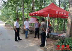 ���չų��򣺽ոѽ���  ǿ������