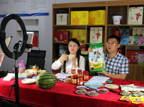 ����®����ֱ����������ƶ