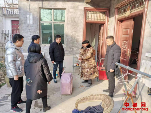 ���գ��۳��������纮�������� ��ů������