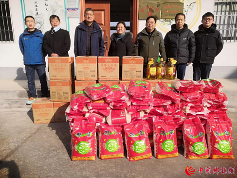 ���������ͷ�������۾�������ֿ�չ�߷�ο��ƶ�����