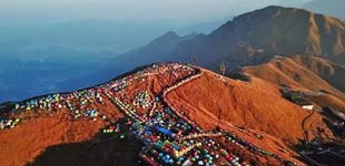 �����г������䡱�л����غá����䡱