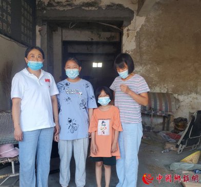 �¶���֤����ů