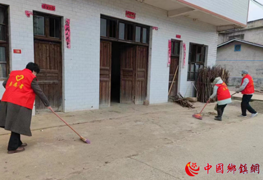湖南省新宁县市场监督管理局：乡村振兴在行动 入户走访暖人心