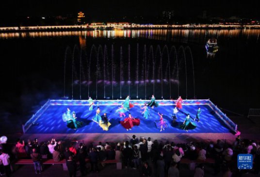 �Ĵ����У������ƶ��ݳ� ���ܹų�ҹ����