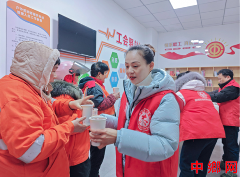 �������ݣ�ŨŨ������ ��ů�����Ͷ���